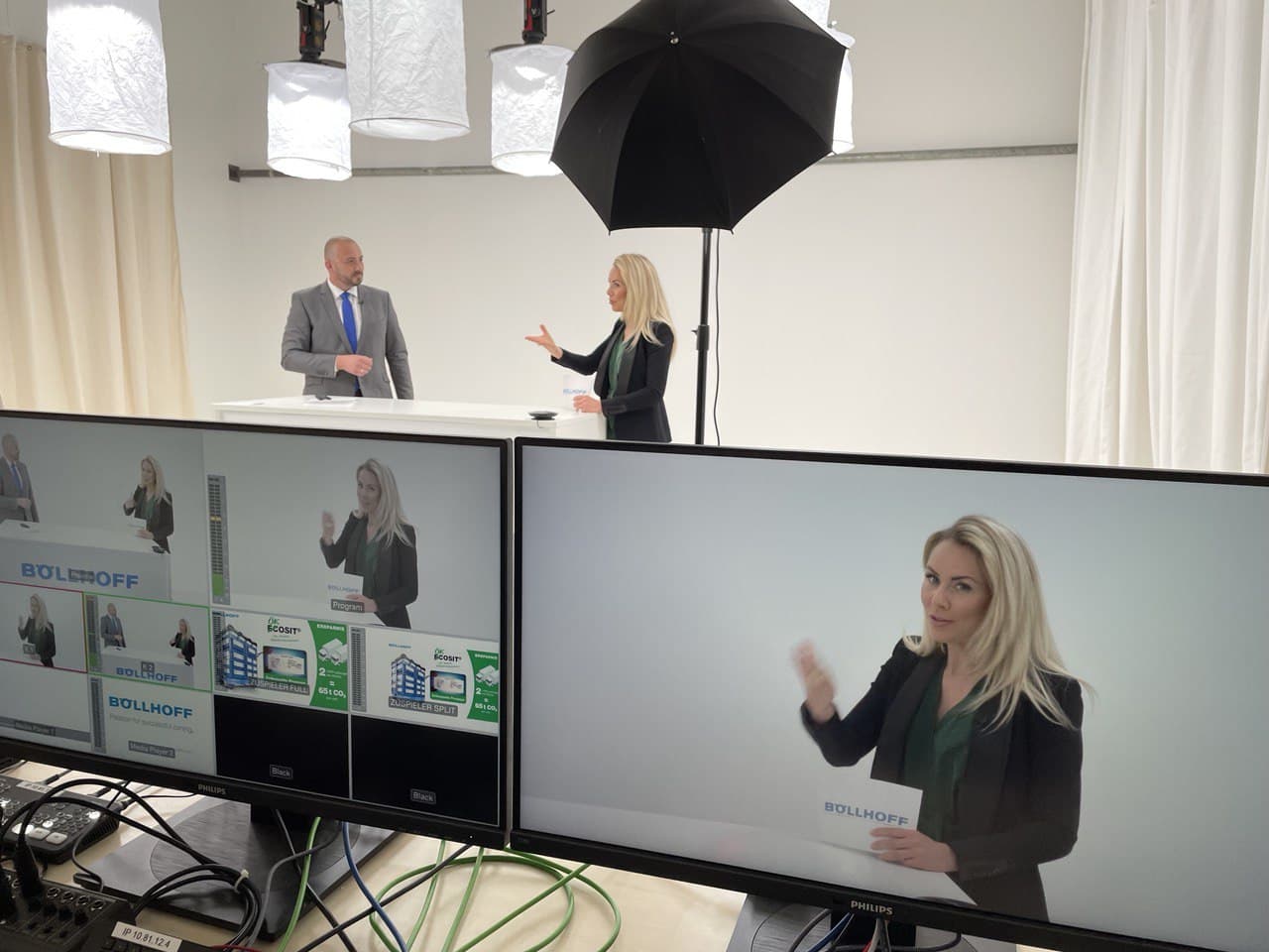 Dr. Ines Marbach in a digital live production